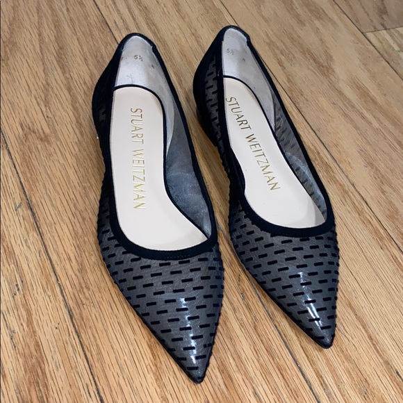 The Tasha Flat in Black by Stuart Weitzman 🖤 - Picture 5 of 7